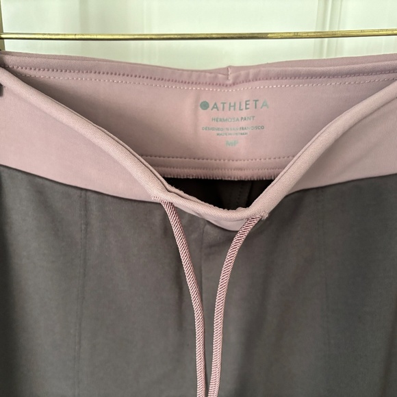 Athleta Hermosa Pant Ponte Athleisure Commuter - MPetite - Color Gray/Mauve - Picture 3 of 10